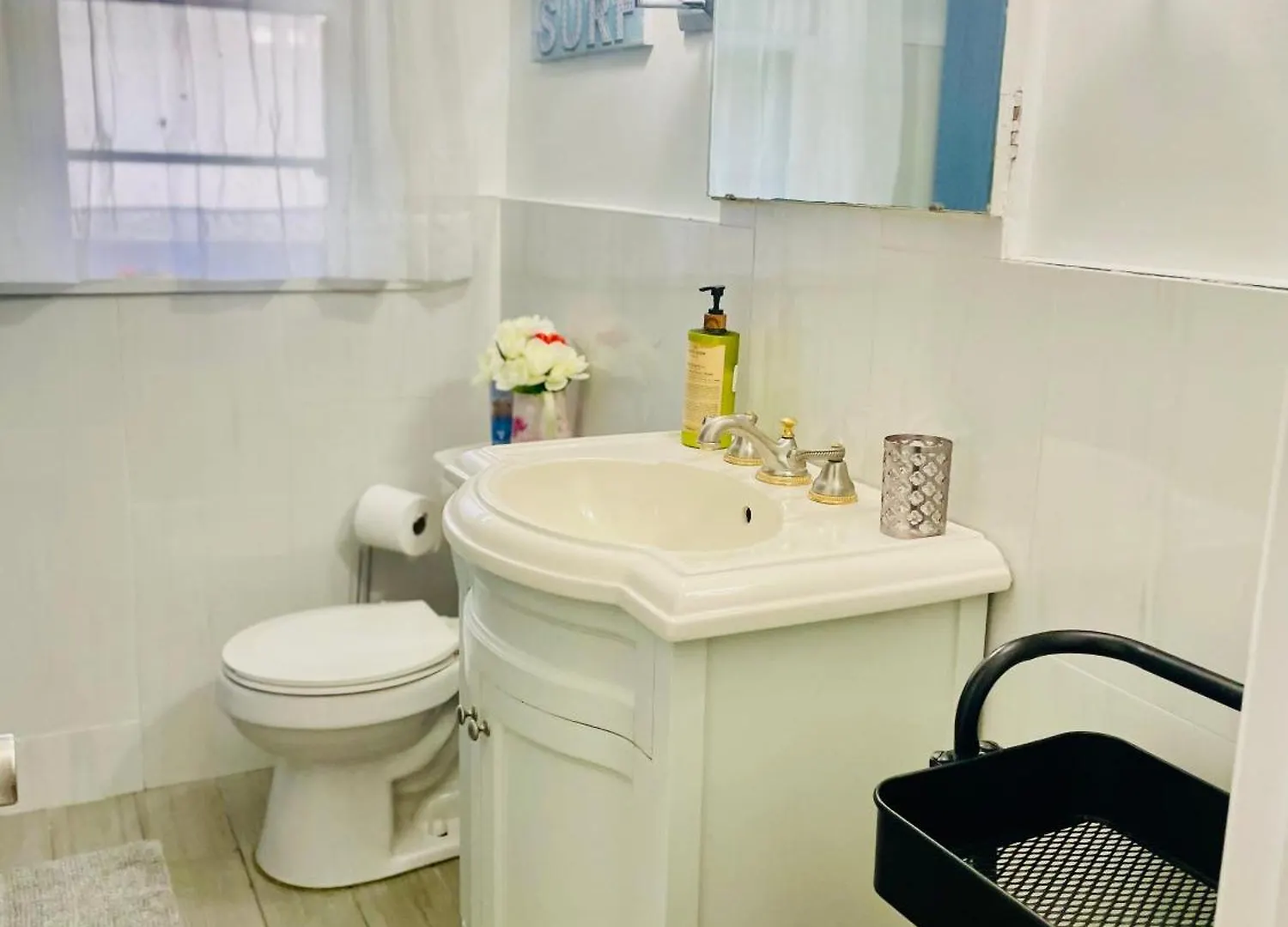 3Room Entire Floor Walk 2 Subway Toronto Apartmán