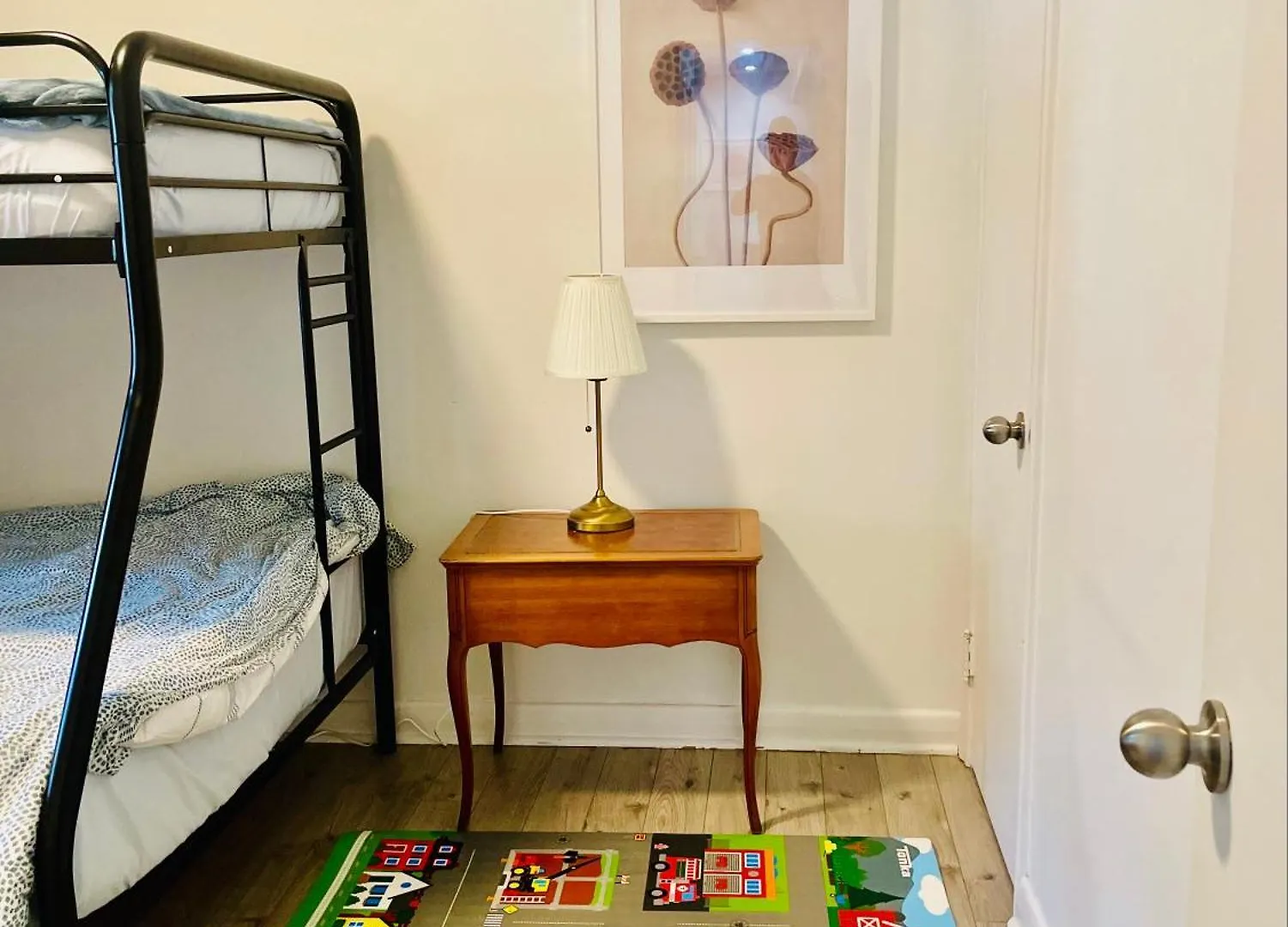 Apartmán 3Room Entire Floor Walk 2 Subway Toronto Kanada